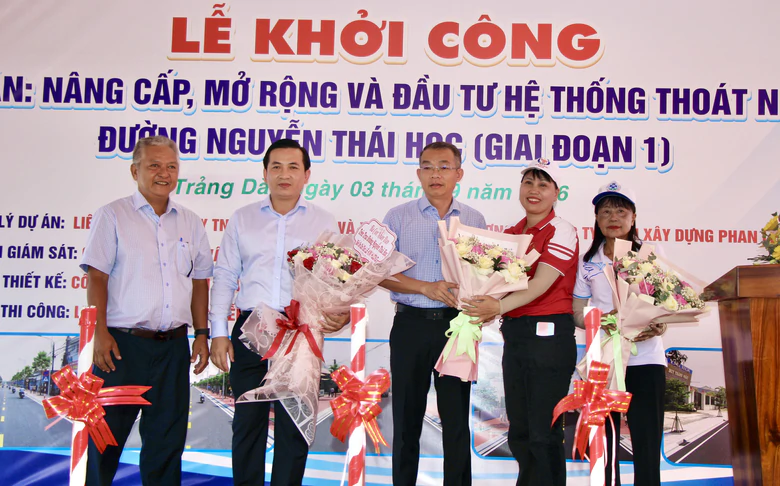 Sau gần 10 năm hư hỏng, &ldquo;con đường đau khổ&rdquo; Nguyễn Th&aacute;i Học được n&acirc;ng cấp để hồi sinh - Ảnh 2.
