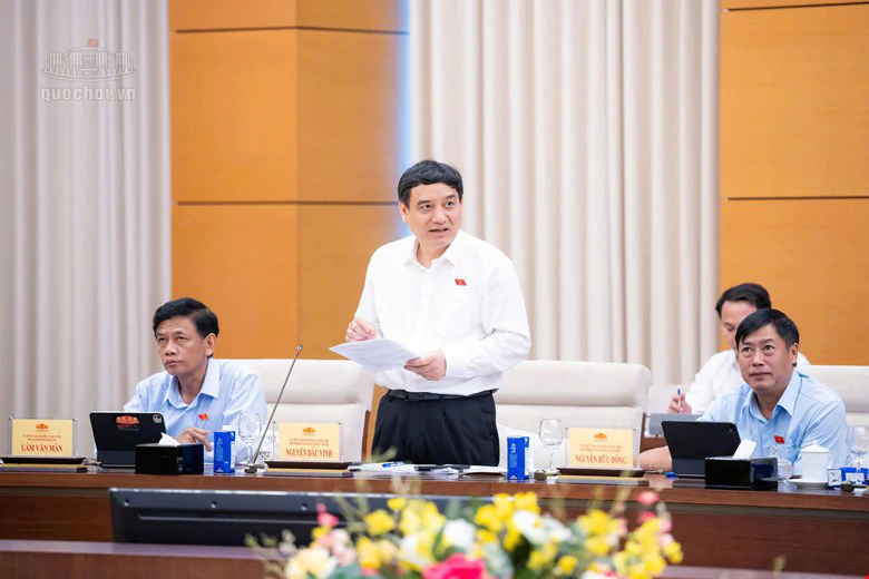 Kh&ocirc;ng t&aacute;n th&agrave;nh việc bỏ quy định cấm b&aacute;n rượu, bia bằng m&aacute;y b&aacute;n h&agrave;ng tự động- Ảnh 1.