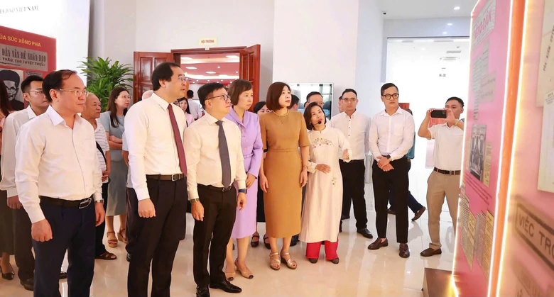 150 năm ngày sinh chí sĩ Huỳnh Thúc Kháng: Lan tỏa di sản một nhà báo lớn- Ảnh 3.