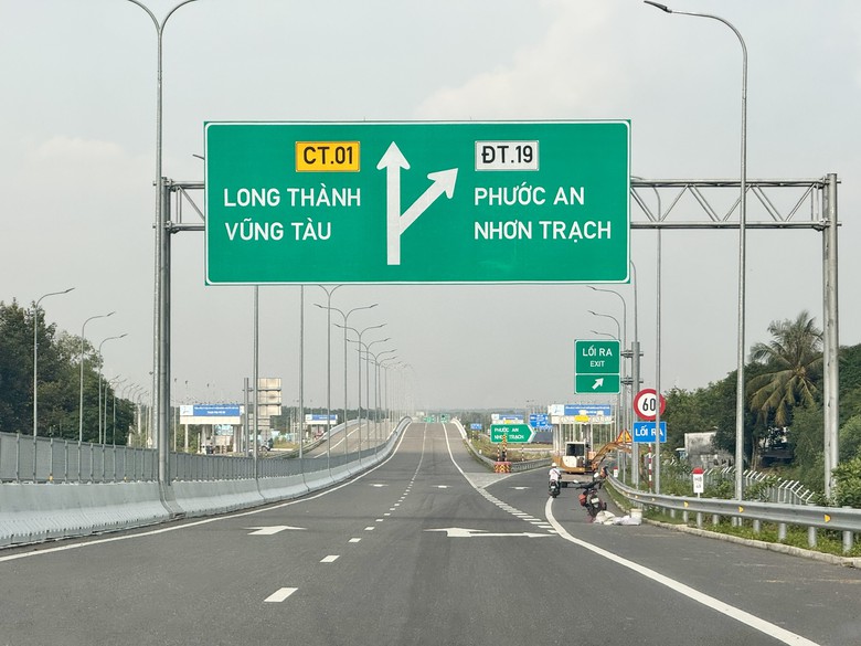 Cao tốc Bến Lức - Long Thành sẽ thu phí ra sao khi khai thác toàn tuyến từ 0h ngày 1/10? - Ảnh 3.