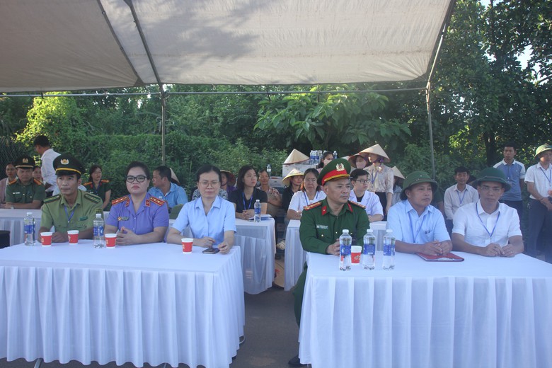 Phú Thọ: Cưỡng chế thu hồi đất hai trường hợp để hoàn thiện dự án khu công nghiệp Amane- Ảnh 1.