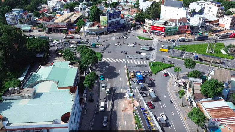 TP.HCM di dời lưới điện dự án hầm chui ngã năm Phước Kiến hơn 1.000 tỷ đồng- Ảnh 1.