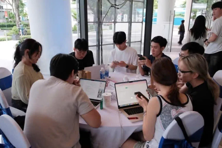 Sinh vi&ecirc;n Học viện H&agrave;ng Kh&ocirc;ng đưa AI v&agrave;o xử l&yacute; r&aacute;c thải, gi&agrave;nh giải tại INNOSTAR 2026 - Ảnh 2.