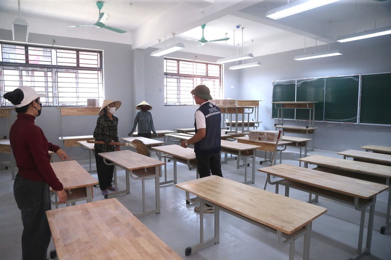 Nghệ An: Phụ huynh, học sinh n&ocirc; nức ch&agrave;o khai giảng tại trường nội tr&uacute; li&ecirc;n cấp mới- Ảnh 14.