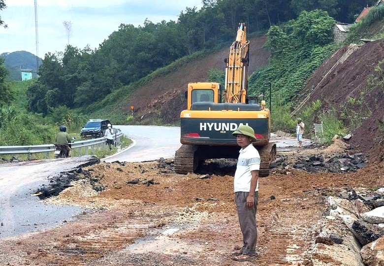 Siết cảnh báo, chốt trực 24/24h tại các điểm xung yếu sau bão- Ảnh 1.