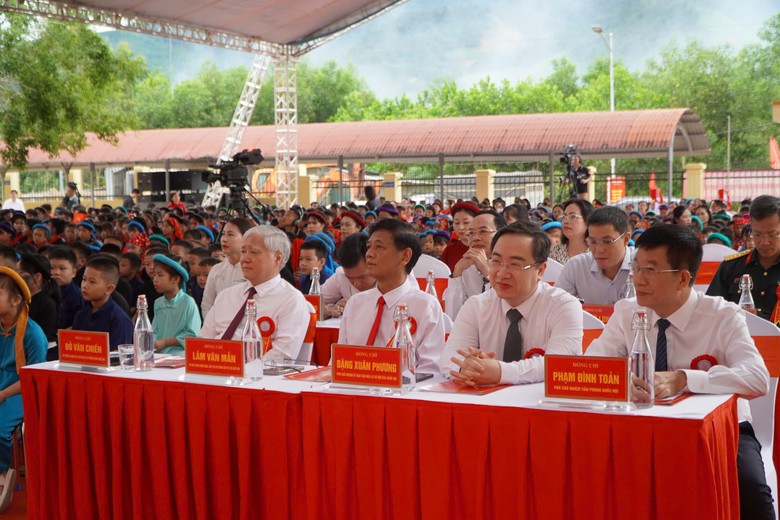 Trường Phổ th&ocirc;ng nội tr&uacute; li&ecirc;n cấp B&igrave;nh Li&ecirc;u bước v&agrave;o năm học mới- Ảnh 4.