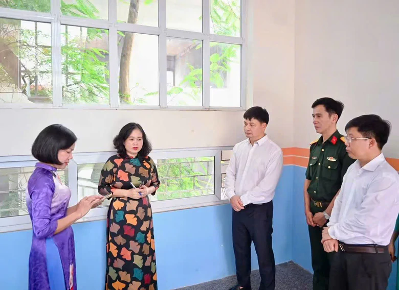 Ph&uacute; Thọ: Trường Tiểu học Khai Quang khai giảng năm học mới, đẩy mạnh chuyển đổi số - Ảnh 8.