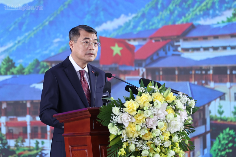 Thủ tướng: Gi&aacute;o dục phải đi trước một bước, l&agrave; nền tảng v&agrave; động lực ph&aacute;t triển đất nước- Ảnh 1.