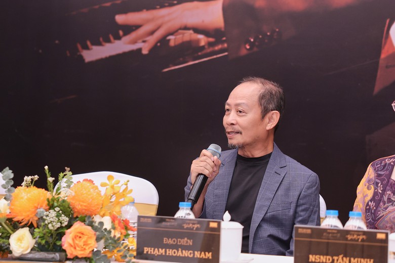 Ph&uacute; Quang - C&ograve;n m&atilde;i một t&igrave;nh y&ecirc;u: Khi k&yacute; ức tiếp tục ng&acirc;n vang - Ảnh 4.