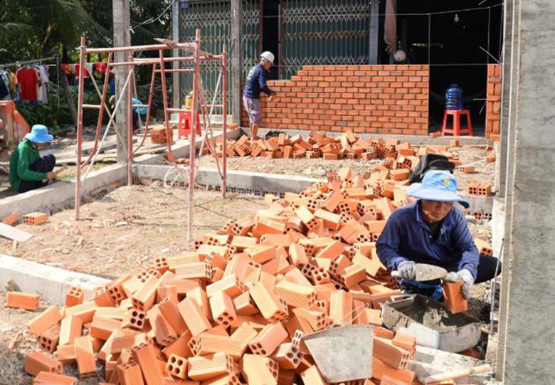 Cần Thơ huy động 300 c&aacute;n bộ, chiến sĩ x&oacute;a nh&agrave; tạm cho con nạn nh&acirc;n chất độc h&oacute;a học- Ảnh 1.