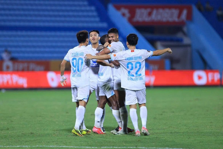 V-League: CLB Th&eacute;p Xanh Nam Định thắng đậm HAGL- Ảnh 2.