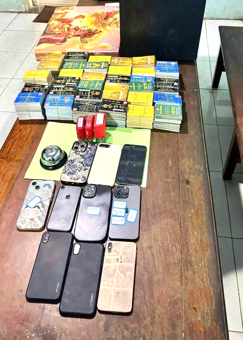 Ph&uacute; Thọ: Triệt ph&aacute; đường d&acirc;y livestream b&aacute;n &ldquo;v&eacute; c&agrave;o tr&uacute;ng thưởng&rdquo; lừa đảo- Ảnh 2.
