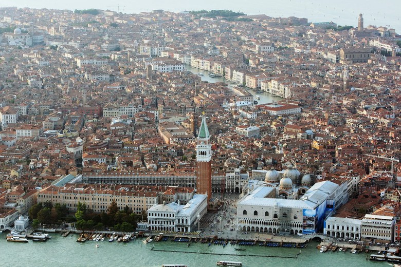 Những ứng vi&ecirc;n nổi bật tranh giải Sư tử v&agrave;ng tại LHP Venice 2026- Ảnh 1.