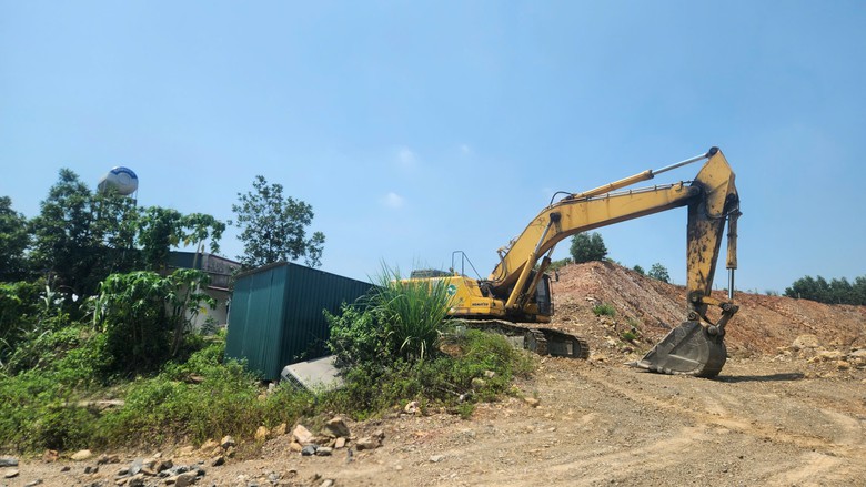 Nghệ An: Qu&aacute; hạn 1 tuần, một số mỏ vẫn chưa lắp trạm c&acirc;n, truyền dữ liệu camera- Ảnh 4.