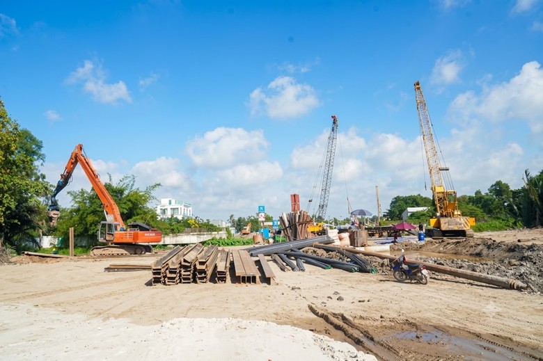 Gần 3km Vành đai 2 TP.HCM tăng tốc thi công sau gần 6 năm đình trệ- Ảnh 1.