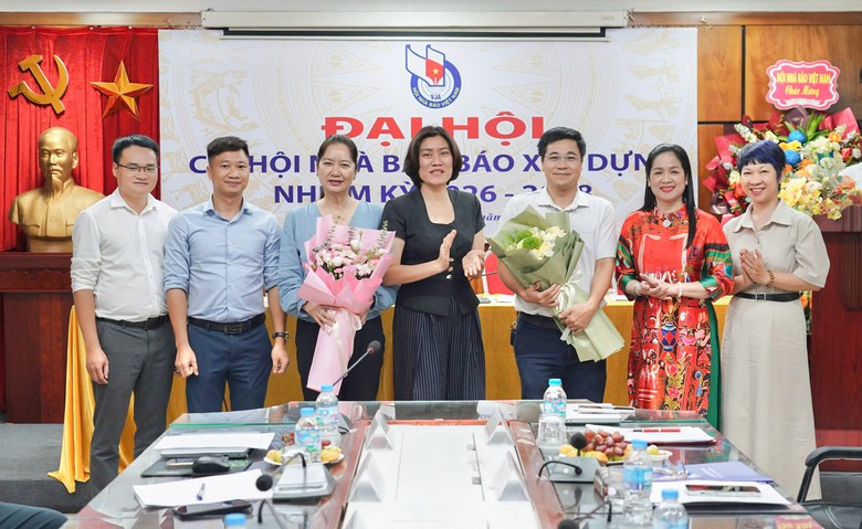 Chi hội Nh&agrave; b&aacute;o B&aacute;o X&acirc;y dựng: Đo&agrave;n kết, đổi mới, c&ugrave;ng hướng tới một t&ograve;a soạn hiện đại - Ảnh 4.