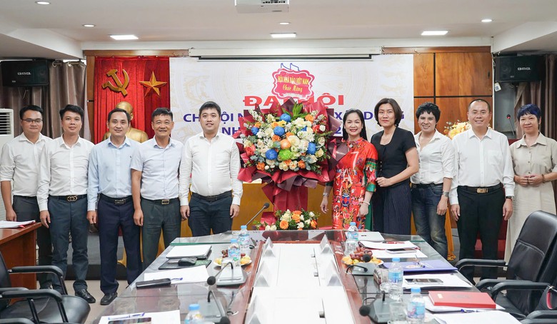 Chi hội Nh&agrave; b&aacute;o B&aacute;o X&acirc;y dựng: Đo&agrave;n kết, đổi mới, c&ugrave;ng hướng tới một t&ograve;a soạn hiện đại - Ảnh 6.