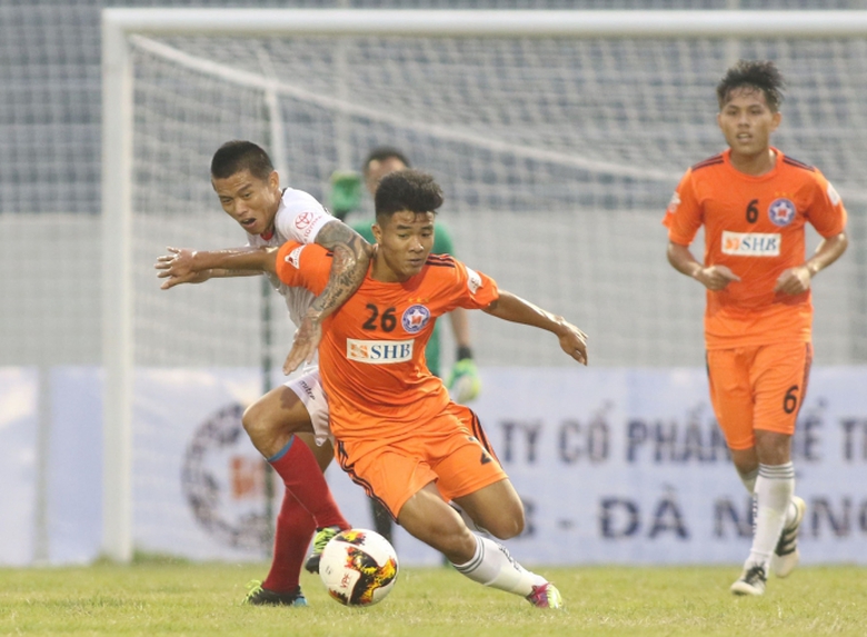 H&agrave; Đức Chinh (số 26) l&agrave; cầu thủ U20 Việt Nam hiếm 