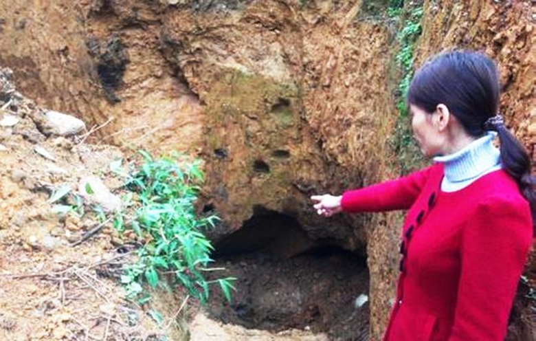 Sập hầm v&agrave;ng