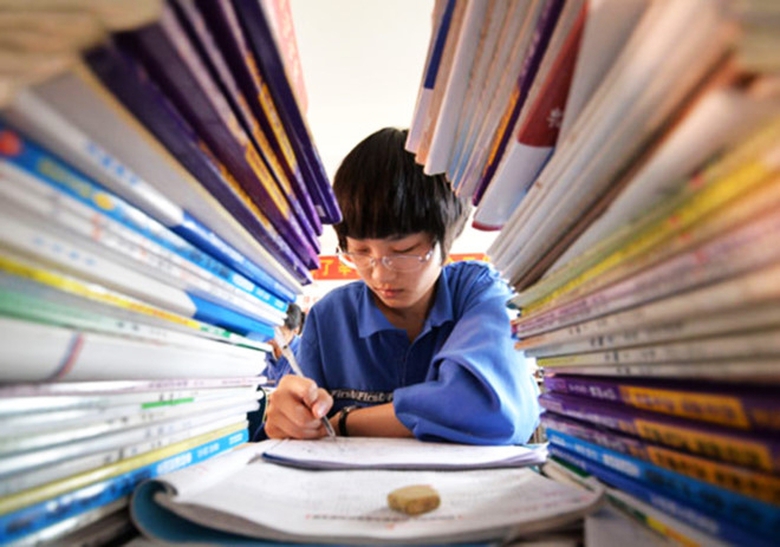 sĩ tử m&ugrave;a thi