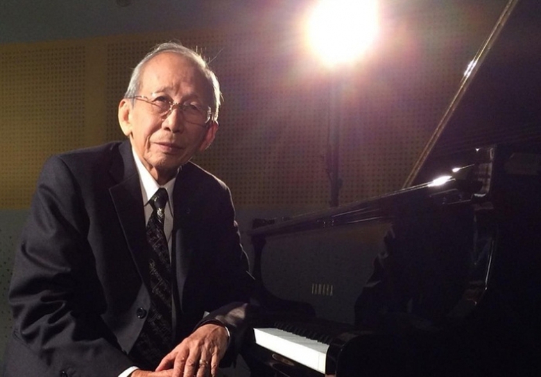 Nguyễn &Aacute;nh 9