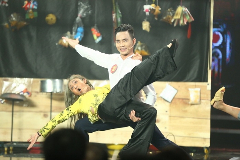 2. Tiet muc cua Anh Tu (17)