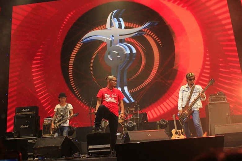 17012759_1257601561022581_1482589052_n