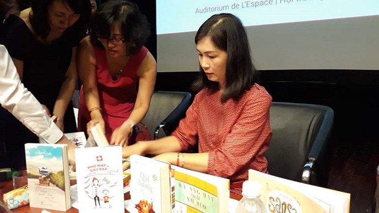 37377564_2107177486019044_150875805902176256_n