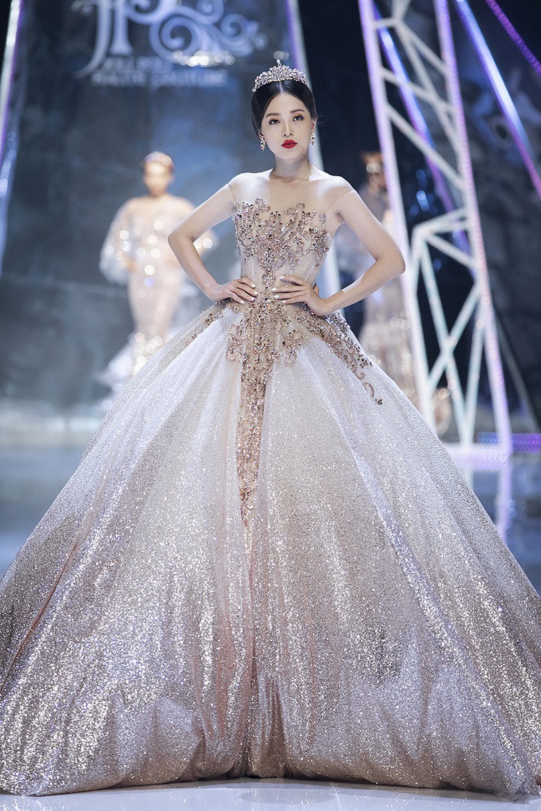 A HAU PHUONG NGA (2)