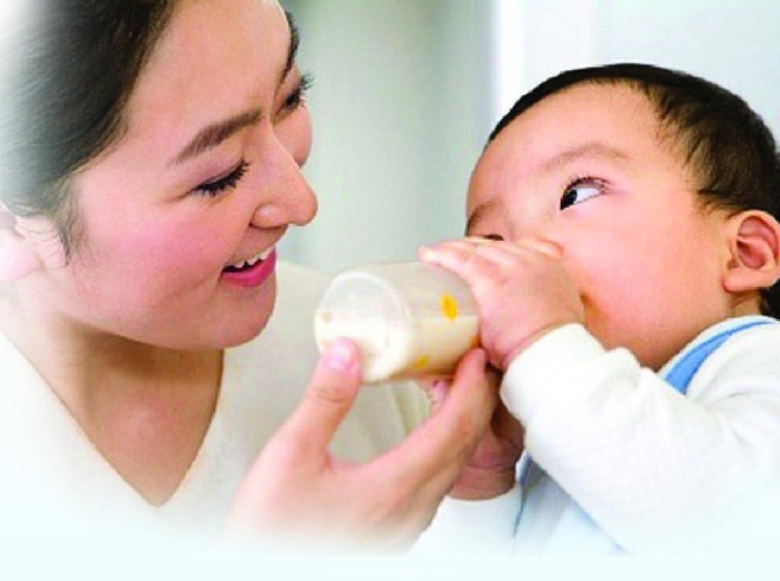 cach-uong-sua-giup-tre-tang-chieu-cao4-1024x763