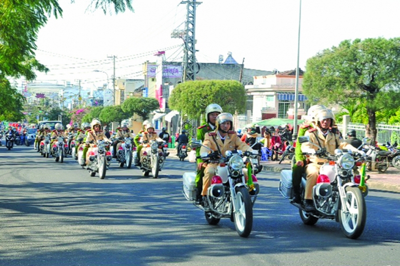 ra quan lap lai TTATGT.jpg