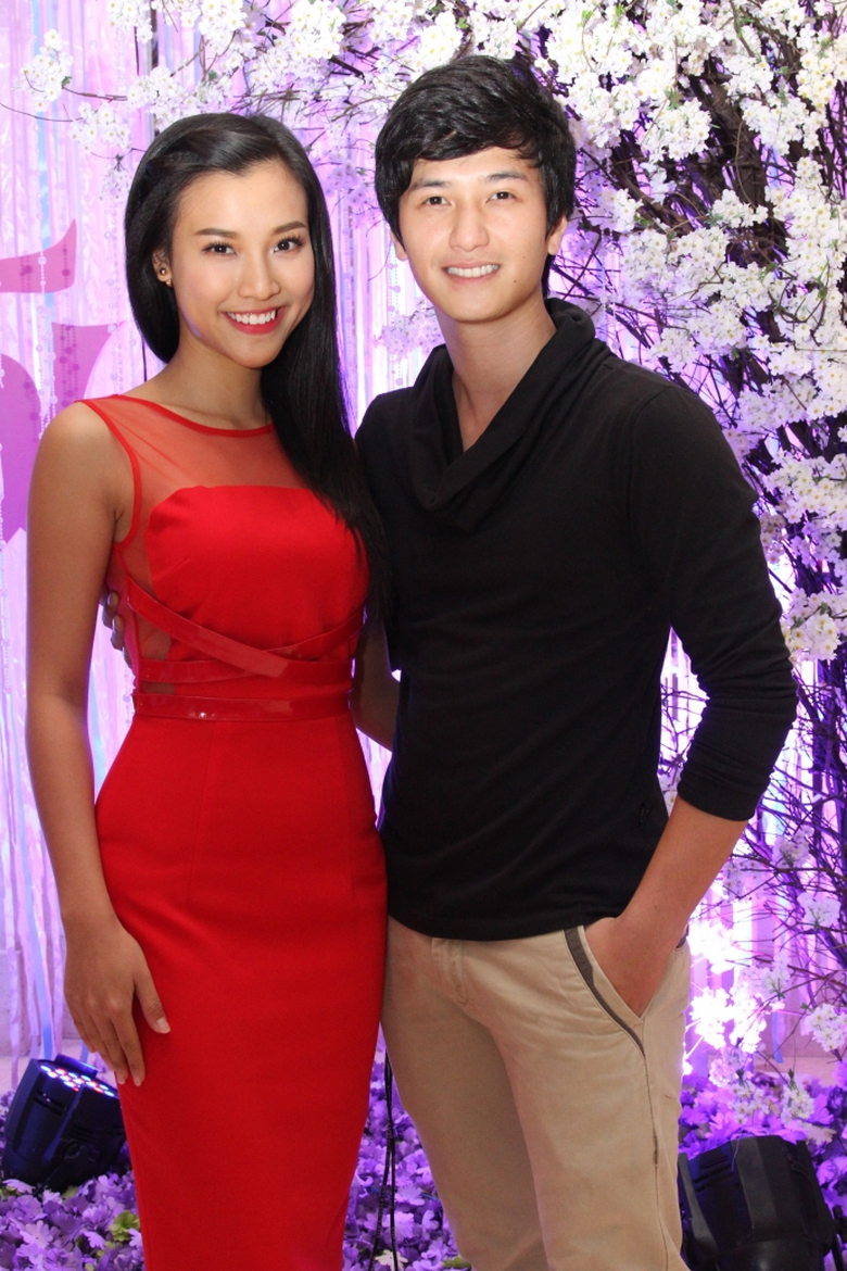 Huỳnh Anh - Ho&agrave;ng Oanh