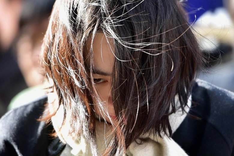 B&agrave; Cho Huyn Ah c&uacute;i đầu xin lỗi người d&acirc;n H&agrave;n Quốc 