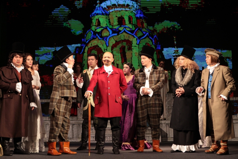 một cảnh trong vở diễn Quan Thanh Tra