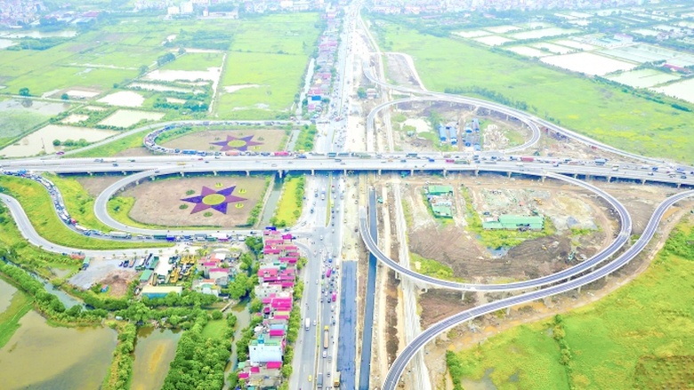 N&uacute;t giao QL5 với cầu Thanh Tr&igrave; được Tổng C&ocirc;ng ty T
