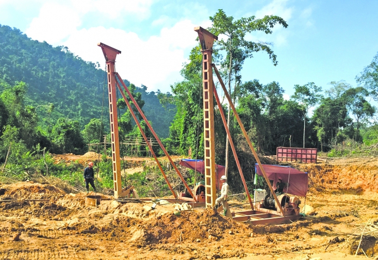 Thi-c&ocirc;ng-khoan-cọc-khoan-nhồi-tại-g&oacute;i-thầu-số-22-d