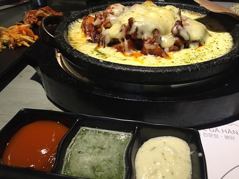 g&agrave; x&agrave;o pho mai cay