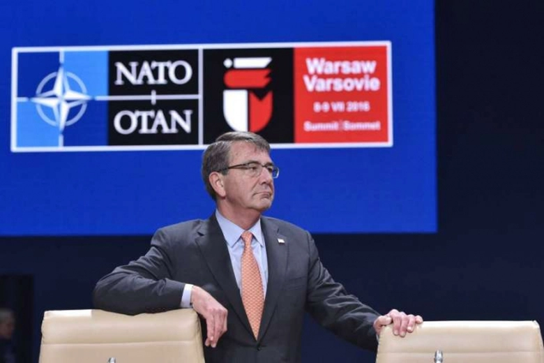 Bộ trưởng Quốc ph&ograve;ng Mỹ lặng lẽ sang thăm Iraq