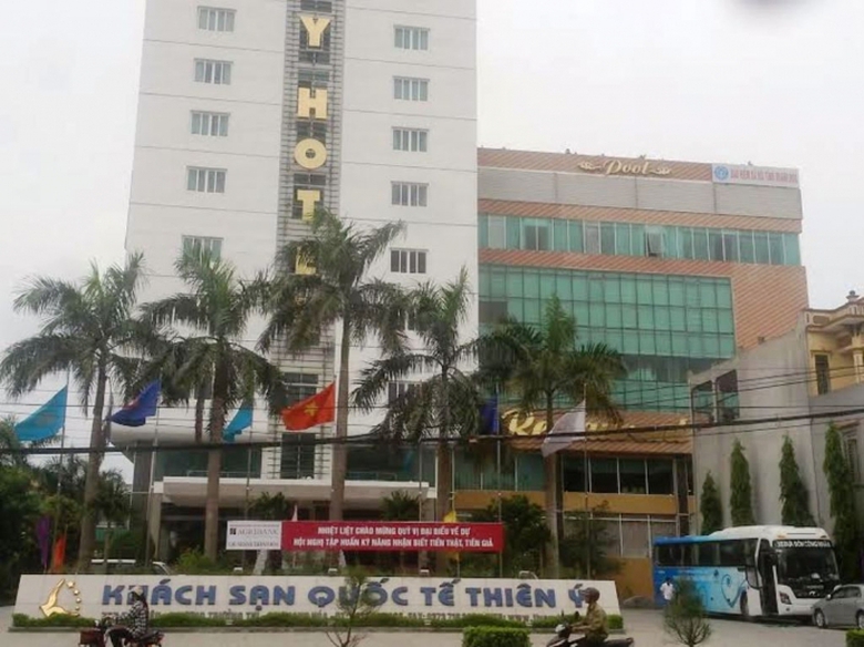 BHXH thu&ecirc; kh&aacute;ch sạn l&agrave;m nơi l&agrave;m việc