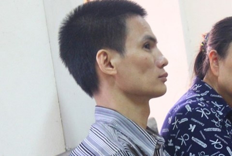 hiếp d&acirc;m b&eacute; g&aacute;i lĩnh 7 năm t&ugrave;