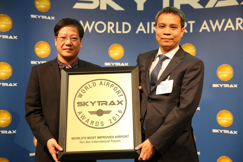 SKYTRAX AWARD MR PHIET