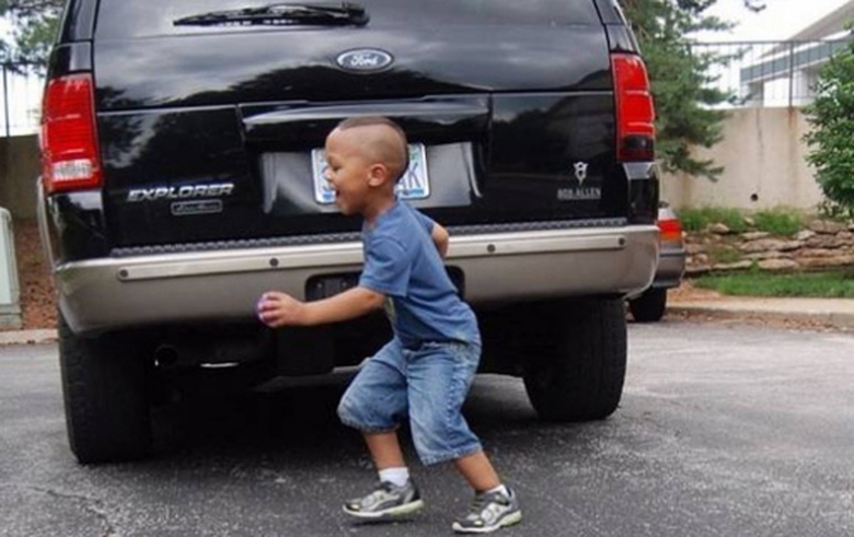 lui-xe-can-chet-con-1