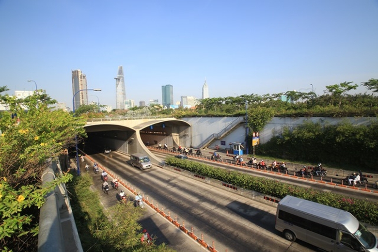 sai gon hom nay  (6)