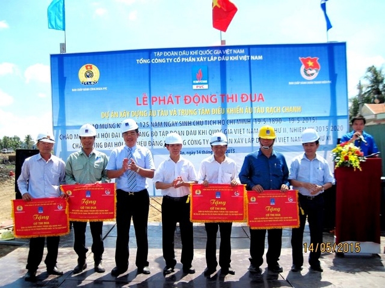 2a Phat dong thi dua