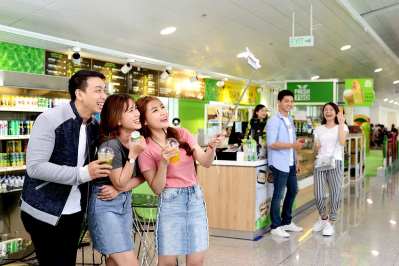 hệ thống F&B_cửa h&agrave;ng tiện lợi Fresh2go