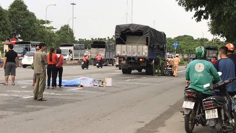 35486490_1037511789729184_6530199943355826176_n