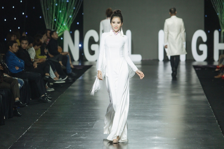 Áo dài NTK Việt HÙng2