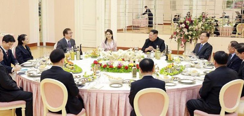 Vợ chồng &ocirc;ng Kim