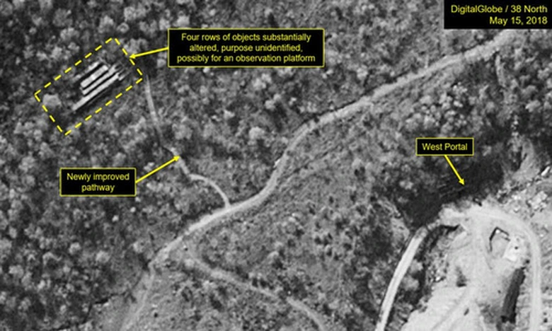 Đ&agrave;i quan s&aacute;t (phần được đ&aacute;nh dấu bằng gạch đứt)