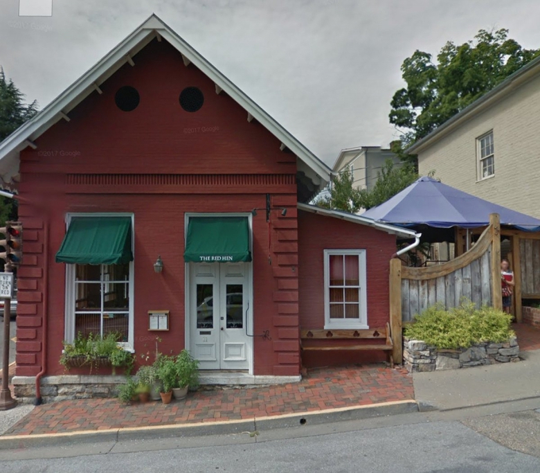 nh&agrave; h&agrave;ng